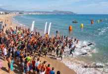Oliva acoge la II Travessia de Natació Club Triatló Corriol Travessia de Natació Club Triatló Corriol