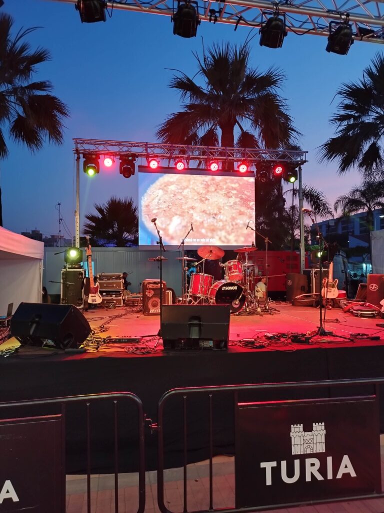 En Boga triunfa en el 50º Concurso Internacional de Fideuà 19 En Boga triunfa en el 50º Concurso Internacional de Fideuà