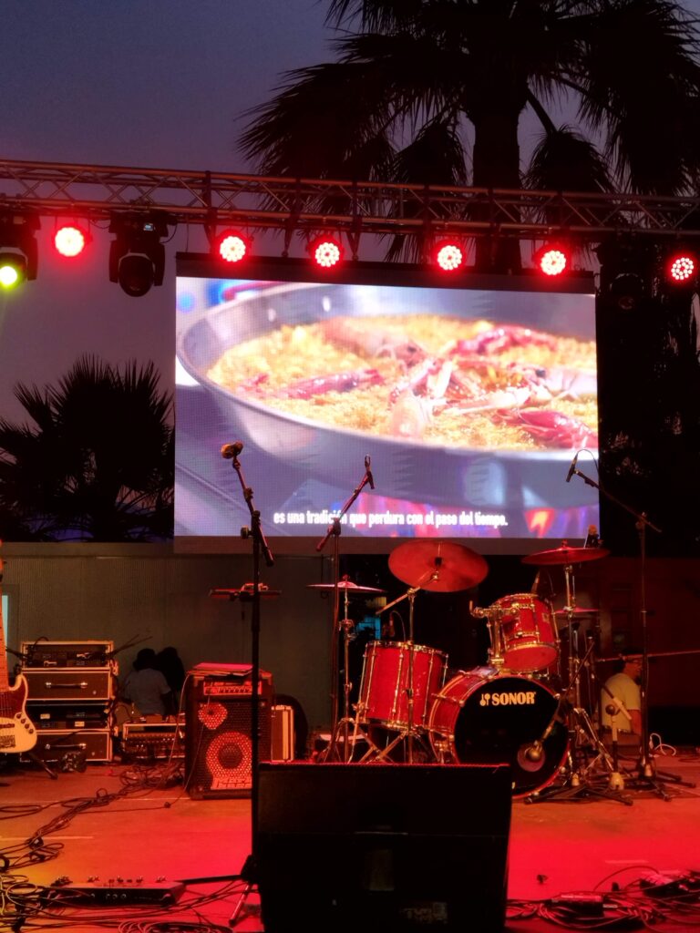 En Boga triunfa en el 50º Concurso Internacional de Fideuà 21 En Boga triunfa en el 50º Concurso Internacional de Fideuà