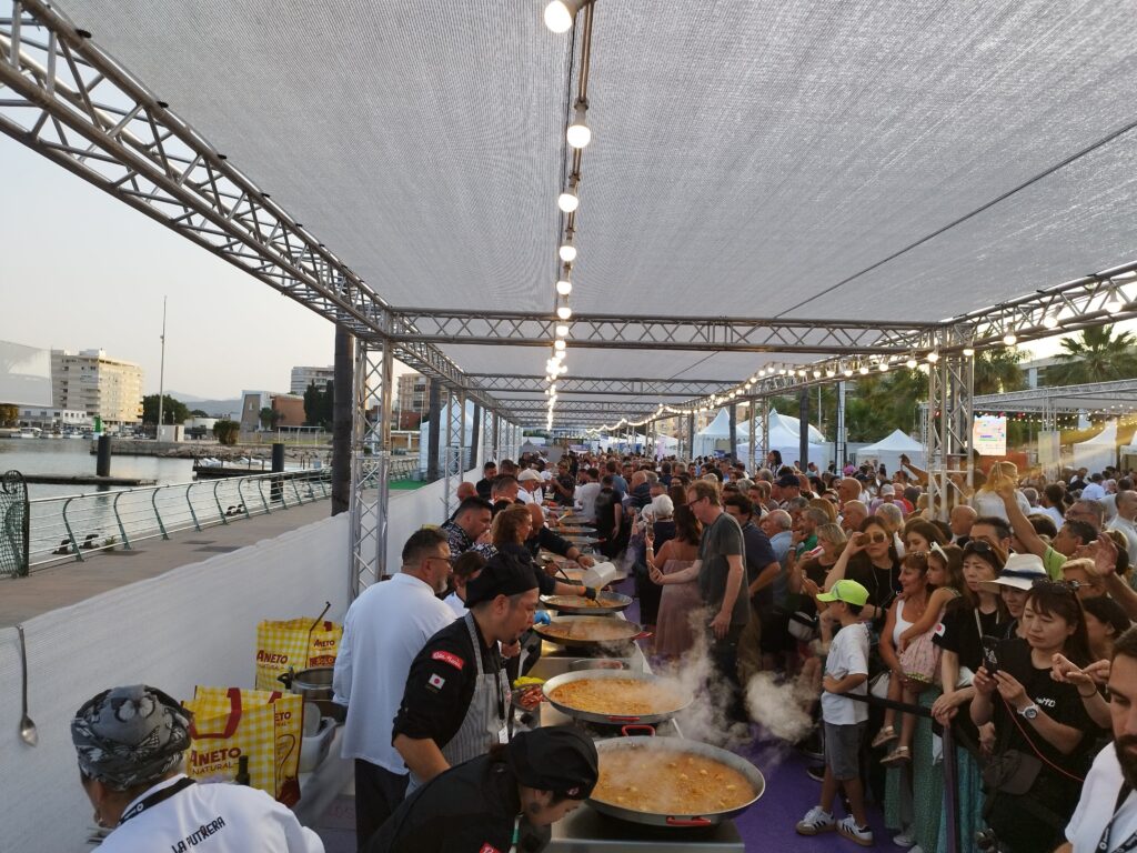 En Boga triunfa en el 50º Concurso Internacional de Fideuà 22 En Boga triunfa en el 50º Concurso Internacional de Fideuà