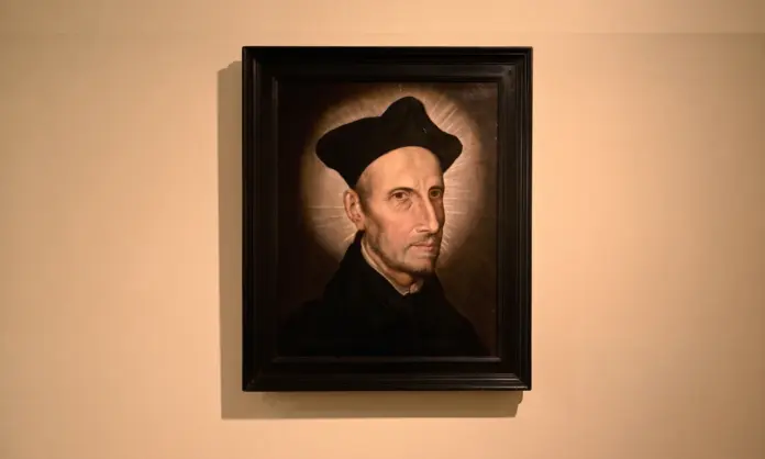San Francisco de Borja Retrato de San Ignacio de Loyola con birrete negro y un halo luminoso alrededor de su cabeza